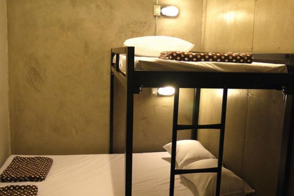 Bed Bangkok Hostel Экстерьер фото