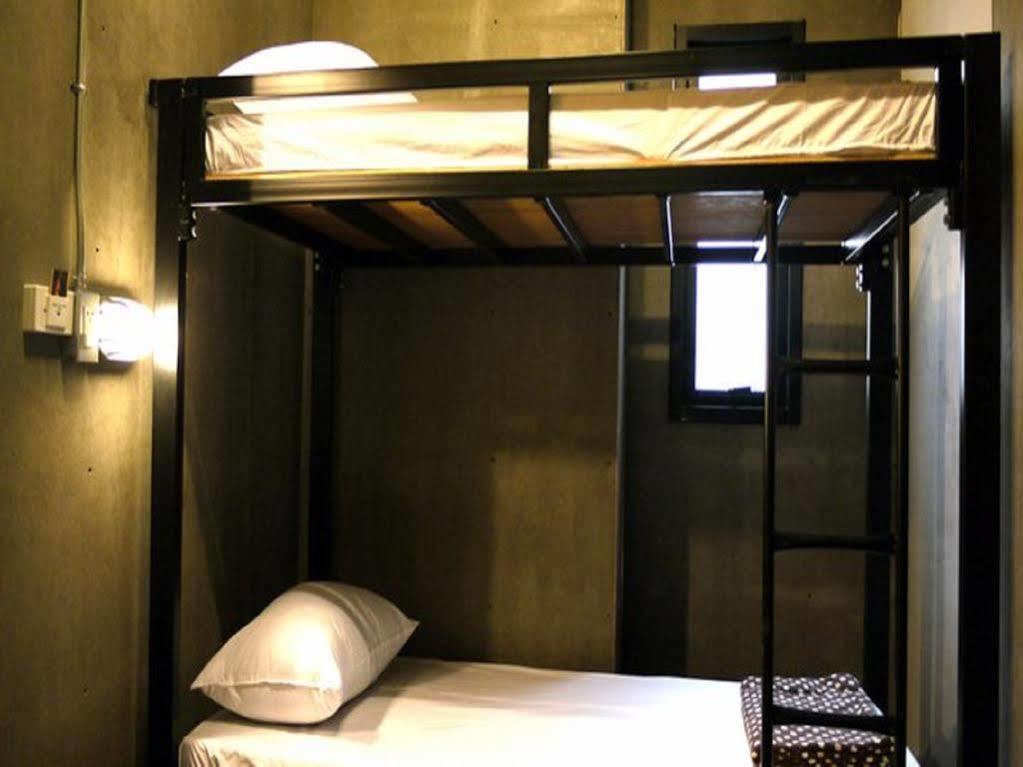 Bed Bangkok Hostel Экстерьер фото